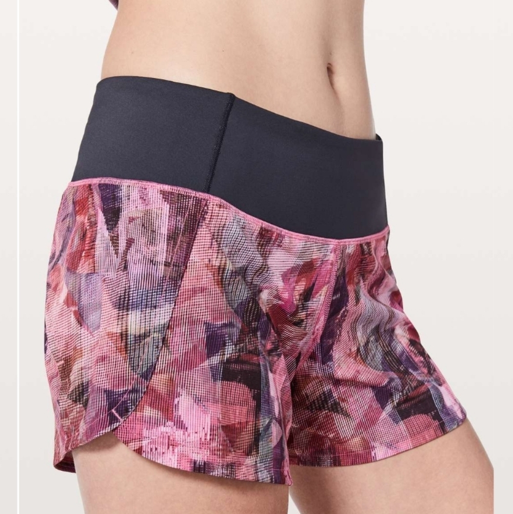 lululemon Run Times Short II 4" Size 8